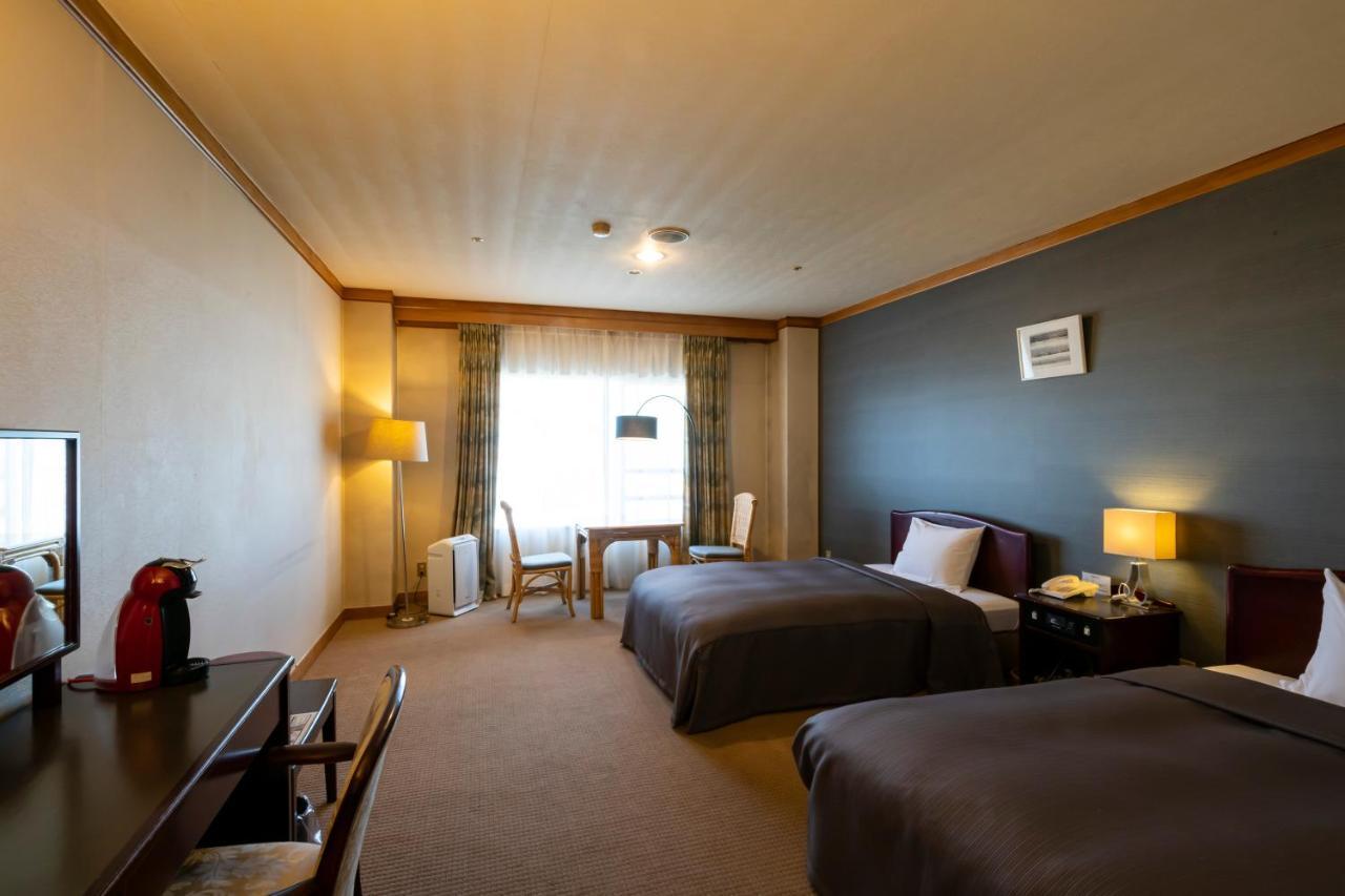 Isawa Tokiwa Hotel Fuefuki Extérieur photo